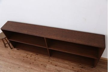 アンティーク家具　アンティーク 古い学校の脚付き飾り棚(4)(陳列棚・本棚)
