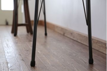 アンティーク家具　アンティーク　古い木の鉄脚テーブル(作業台)(1)