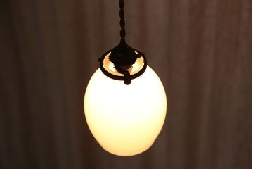 アンティーク　古いお家のレトロな吊り下げ照明?