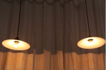 アンティーク　古いお家のレトロな平笠照明2枚セット