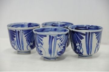 アンティーク雑貨　大正〜昭和初期!古い角皿・湯呑茶碗など18点(蕎麦著口)