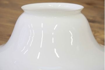アンティーク　古い乳白ガラスの吊り下げ照明(電笠)