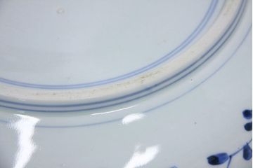 アンティーク雑貨　○江戸〜明治!図柄の良い染付皿2枚(大明成化年製)