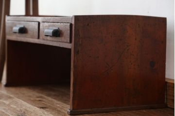 アンティーク家具　古民具・骨董　古い木の小さなアンティーク文机