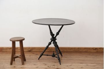 アンティーク家具　アンティーク　珍品!希少!珍しいデザインのディスプレイテーブル