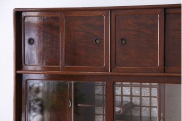 昭和レトロ　極上美品!前面桑材(張り)の上質な二段重ね茶箪笥