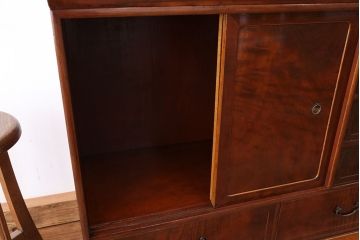 昭和レトロ　極上美品!前面桑材(張り)の上質な二段重ね茶箪笥
