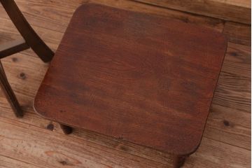 アンティーク家具　アンティーク　古い栓材の小さなちゃぶ台