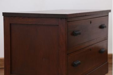 アンティーク家具　アンティーク　古い木のシンプルなローチェスト(ローボード)