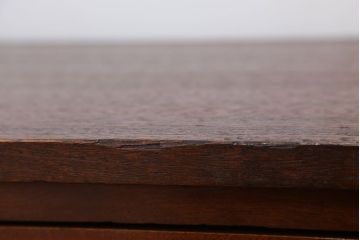 アンティーク家具　アンティーク　古い木のシンプルなローチェスト(ローボード)