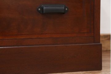 アンティーク家具　アンティーク　古い木のシンプルなローチェスト(ローボード)