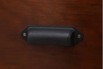 アンティーク家具　アンティーク　古い木のシンプルなローチェスト(ローボード)