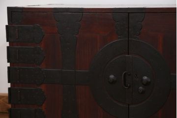 アンティーク家具　古民具・骨董　観音開き時代箪笥ローボード(ローチェスト)