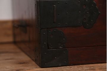 アンティーク家具　古民具・骨董　観音開き時代箪笥ローボード(ローチェスト)