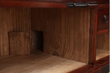 アンティーク家具　古民具・骨董　観音開き時代箪笥ローボード(ローチェスト)