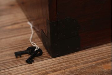 アンティーク家具　古民具・骨董　アンテイーク時代箪笥ローボード(ローチェスト)