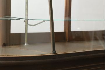 アンティーク家具　◆アンティーク　特注タイル貼りのR型台形ガラスケース(曲げガラス、L型ガラスケース、Rガラス、店舗什器、陳列棚)