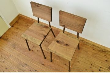 アンティーク家具　鉄脚のシンプルなイス(椅子)2脚セット2