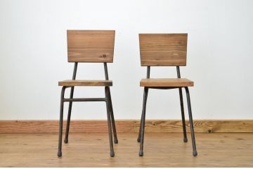 アンティーク家具　鉄脚のシンプルなイス(椅子)2脚セット5