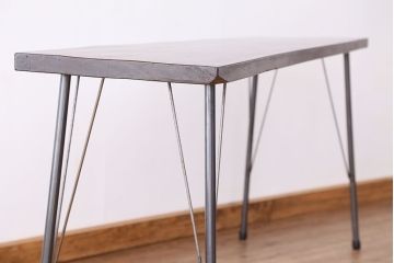 アンティーク家具　☆アンテイーク　古い木の鉄脚テーブル?(作業台)