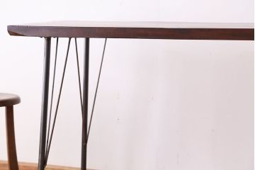 アンティーク家具　☆アンテイーク　古い木の鉄脚テーブル?(作業台)