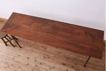 アンティーク家具　☆アンテイーク　古い木の鉄脚テーブル(ケヤキ一枚板)