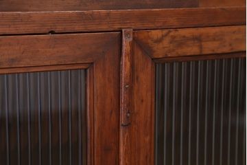 アンティーク家具　アンティーク　素敵なデザイン!古いお家のモールガラス二段重ねチェスト(収納棚)
