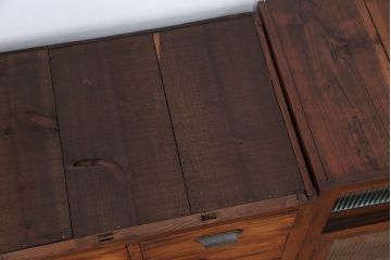 アンティーク家具　アンティーク　素敵なデザイン!古いお家のモールガラス二段重ねチェスト(収納棚)