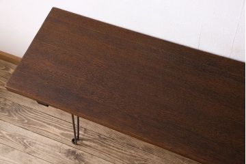 アンティーク家具　和製アンティーク　天板一枚板　古い木のシンプルな鉄脚テーブル