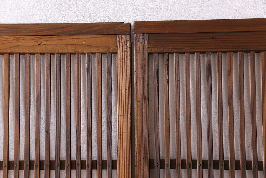和製アンティーク　ジャンク品　クリアガラス帯の格子戸2枚セット