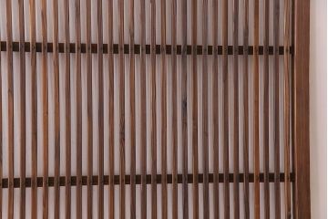 和製アンティーク　ジャンク品　クリアガラス帯の格子戸2枚セット