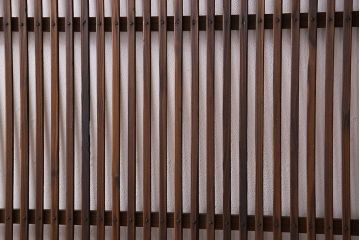 和製アンティーク　ジャンク品　クリアガラス帯の格子戸2枚セット