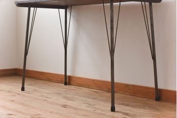 天板一枚板!古材をリメイクした鉄脚テーブル(3)