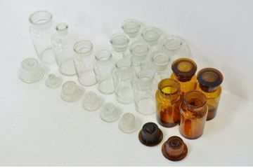 アンティーク雑貨　古い薬瓶(ガラス瓶)16本セット