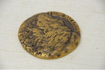 アンティーク雑貨　○堀進二作・中村彝ブロンズレリーフ2点(メダル)