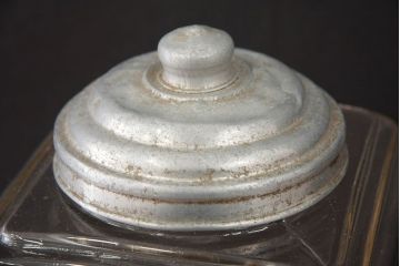 アンティーク雑貨　古い駄菓子屋のガラス瓶(ビン)2個セット