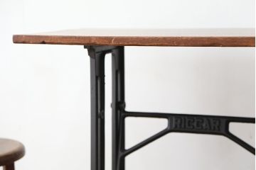 アンティーク　古いミシンのリメイクテーブル(机・作業台)