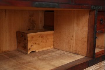 アンティーク家具　古民具・骨董　時代箪笥ローチェスト(ローボード)