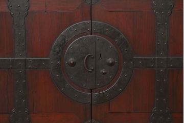 アンティーク家具　古民具・骨董　観音開き時代箪笥ローチェスト(ローボード)