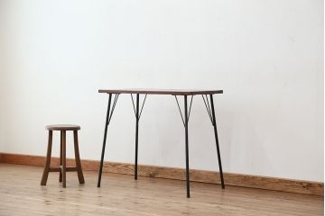 アンティーク家具　アンティーク　天板一枚板!古材を使った鉄脚テーブル?(作業台・机)