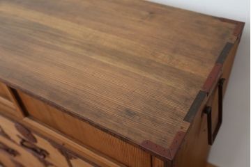 アンティーク家具　大正ロマン　特別注文造り　ケヤキ玉杢縁上質な前桐重ね最上箪笥(桐箪笥、桐たんす)