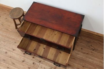 アンティーク家具　アンティーク　シンプルな時代箪笥ローチェスト?(ローボード)