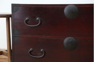 アンティーク家具　アンティーク　シンプルな時代箪笥ローチェスト?(ローボード)