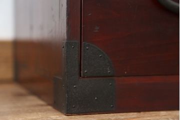アンティーク家具　アンティーク　シンプルな時代箪笥ローチェスト?(ローボード)