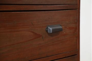 アンティーク家具　アンティーク　古い木の脚付きチェスト(タンス)