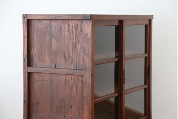 アンティーク家具　アンティーク　古い木の収納棚(飾り棚・食器棚)