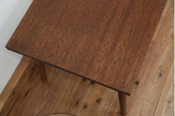 レトロ家具　アンティーク　天板一枚板!古材を使ったレトロなセンターテーブル?