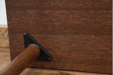レトロ家具　アンティーク　天板一枚板!古材を使ったレトロなセンターテーブル?