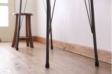 アンティーク家具　☆アンテイーク　古い木の鉄脚テーブル?(作業台)