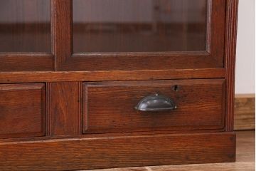 アンティーク家具　アンティーク　古い栓材のシンプルなアンティーク収納棚(飾り棚)